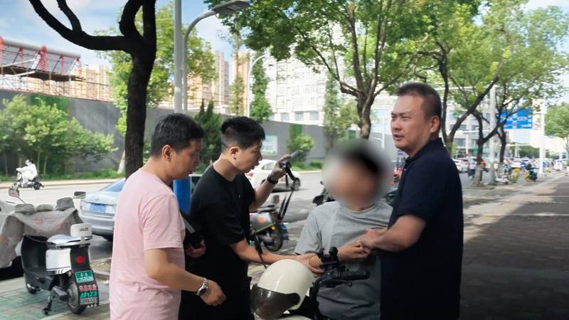 南京警方破获特大封建迷信诈骗案：92名嫌疑人落网，1400余名群众受骗