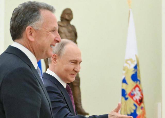 乌克兰拒绝“割地”，特朗普计划开一个新条件换普京停火