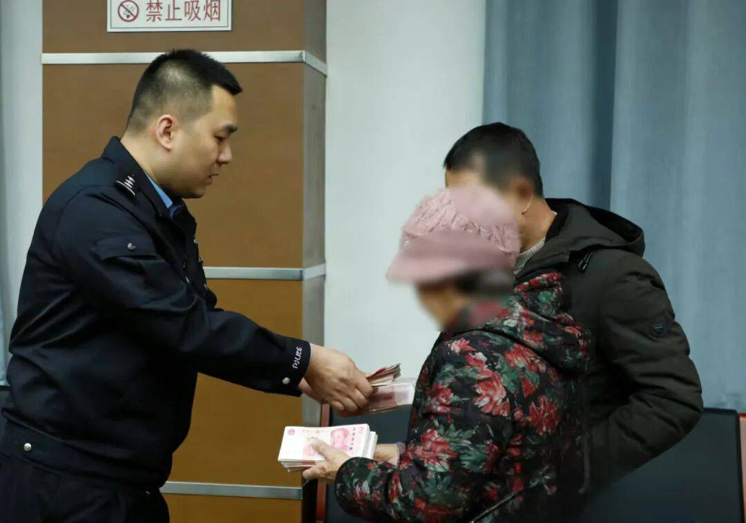 “妈,我撞死人了,快救我!”警方18小时跨省追击“假儿子”